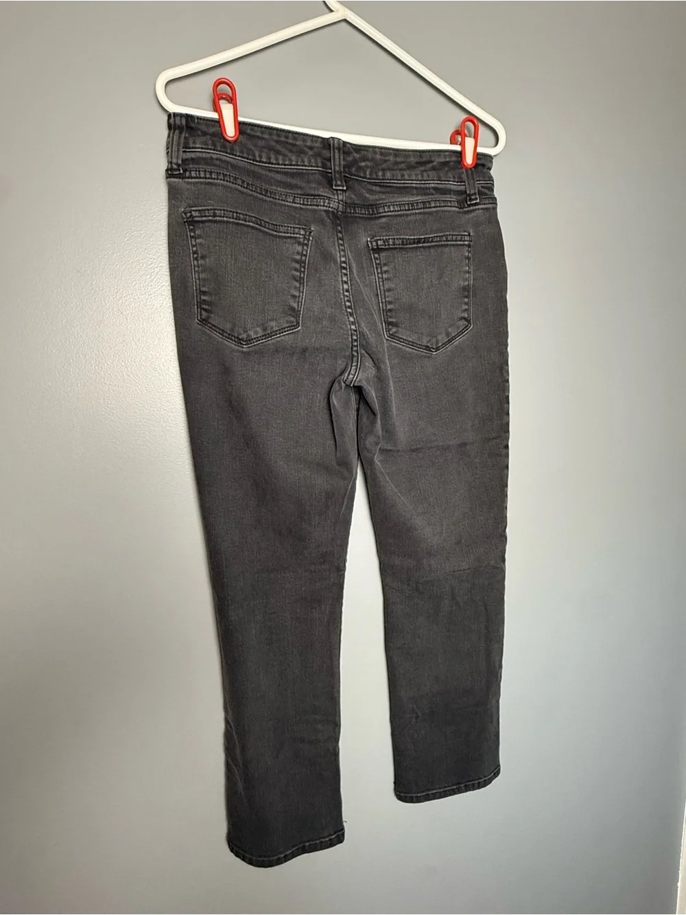St. John's Bay Faded Black Straight Leg Denim Jeans Womens Sz 8 P Short